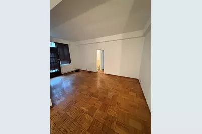 24 Metropolitan Oval #ME, Bronx, NY 10462 - Photo 3