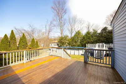 137 Simone Drive, Poughkeepsie, NY 12603 - Photo 33