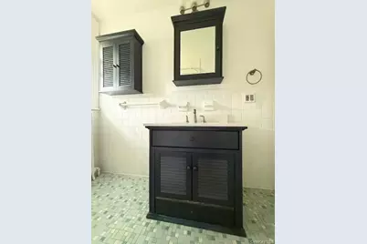 265 Mayflower Avenue #1, New Rochelle, NY 10801 - Photo 11