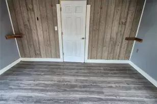 235 Downs St, Kingston, NY 12401 - Photo 13