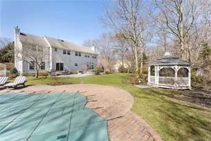 7 Framingham Ln, Shoreham, NY 11786 - Photo 37