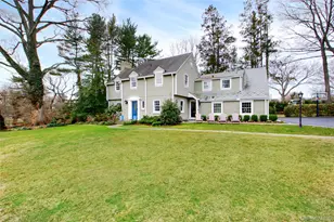 109 Country Club Dr, Port Washington, NY 11050 - Photo 31