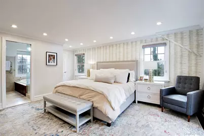 109 Country Club Drive, Port Washington, NY 11050 - Photo 19