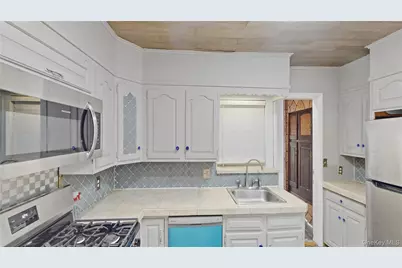 1373 E 55th Street, Brooklyn, NY 11234 - Photo 7