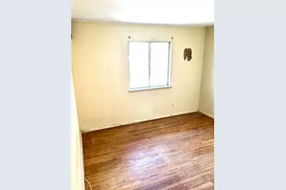 20 Catherine Drive, Selden, NY 11784 - Photo 9