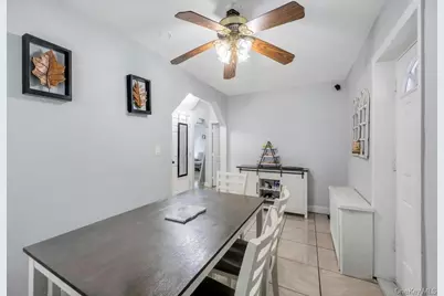 60 Herbert Herbert Avenue, Elmont, NY 11003 - Photo 23