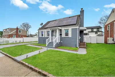 60 Herbert Herbert Avenue, Elmont, NY 11003 - Photo 5