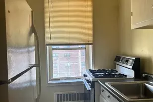 83-85 116th St, Richmond Hill, NY 11418 - Photo 3