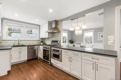 12 Robin Hill Road, Scarsdale, NY 10583 - Photo 9