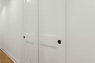 25-10 31st Ave, Astoria, NY 11106 - Photo 11