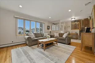 19 Keswick Ln, Plainview, NY 11803 - Photo 9