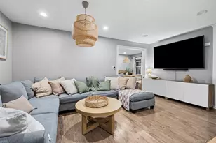 251 Forest Ave, Lynbrook, NY 11563 - Photo 15