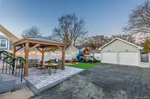 251 Forest Ave, Lynbrook, NY 11563 - Photo 3