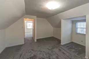 75 Miles Ave, Albertson, NY 11507 - Photo 7