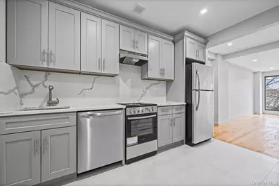 444 Graham Avenue #4D, Brooklyn, NY 11211 - Photo 3