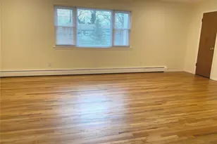 69 Inwood Rd, Port Washington, NY 11050 - Photo 5