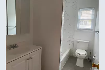 69 Inwood Road #2nd FL, Port Washington, NY 11050 - Photo 9