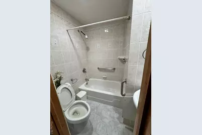 17311 Booth Memorial Avenue, Fresh Meadows, NY 11365 - Photo 3