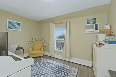 85 Spencer Avenue, Lynbrook, NY 11563 - Photo 27