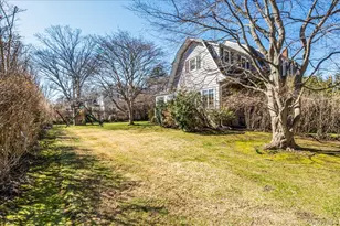 70 Magnolia Ave, Garden City, NY 11530 - Photo 35