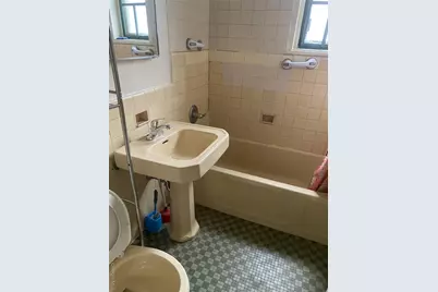 1469 West Avenue #1F, Bronx, NY 10462 - Photo 3