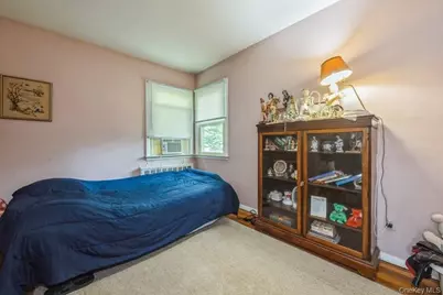 236 N Richmond Avenue, Massapequa, NY 11758 - Photo 13