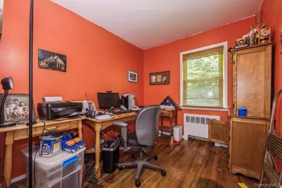 236 N Richmond Avenue, Massapequa, NY 11758 - Photo 11