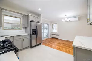 3883 Franklin Ave, Seaford, NY 11783 - Photo 17