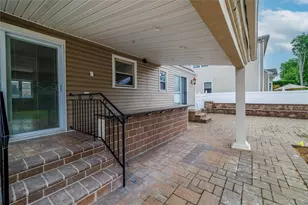 3883 Franklin Ave, Seaford, NY 11783 - Photo 29