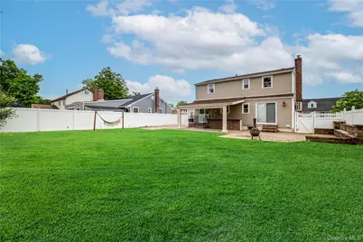 3883 Franklin Avenue, Seaford, NY 11783 - Photo 31