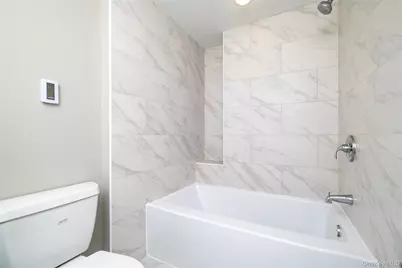 3883 Franklin Avenue, Seaford, NY 11783 - Photo 19