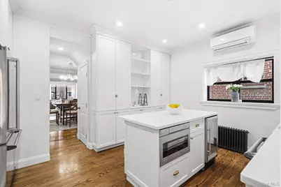 1163 Rhinelander Avenue, Bronx, NY 10461 - Photo 11