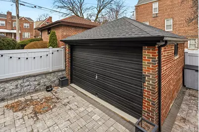1163 Rhinelander Avenue, Bronx, NY 10461 - Photo 31