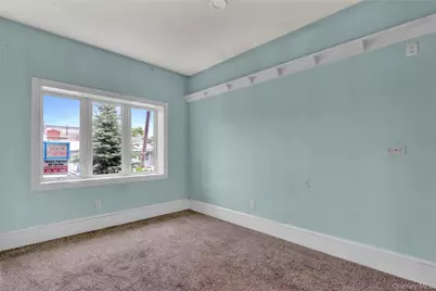 894 Bay 9th Street, West Islip, NY 11795 - Photo 7