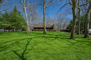 97 Woodlot Rd, Ridge, NY 11961 - Photo 3