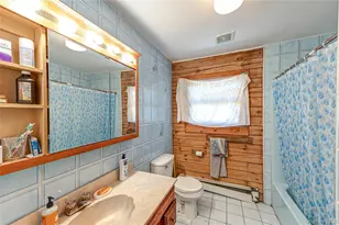 97 Woodlot Rd, Ridge, NY 11961 - Photo 7