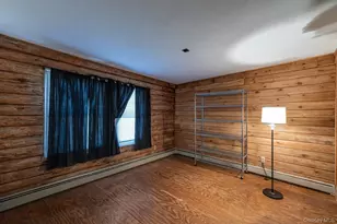 97 Woodlot Rd, Ridge, NY 11961 - Photo 13