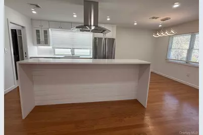 215-15 17th Avenue #2nd Floor, Bayside, NY 11360 - Photo 7