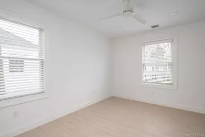 73 Stratford Road, West Hempstead, NY 11552 - Photo 21