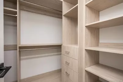 73 Stratford Road, West Hempstead, NY 11552 - Photo 19