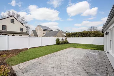 73 Stratford Road, West Hempstead, NY 11552 - Photo 25