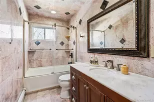 10 Mont Ave, Dix Hills, NY 11746 - Photo 25