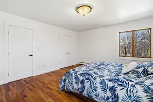 10 Mont Ave, Dix Hills, NY 11746 - Photo 19