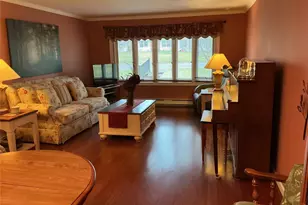 207 Woodbridge Dr, Ridge, NY 11961 - Photo 21