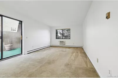 24 Carhart Avenue #210, White Plains, NY 10605 - Photo 7