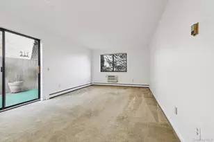 24 Carhart Ave, White Plains, NY 10605 - Photo 7