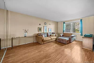 525 W 236th Street #3J, Bronx, NY 10463 - Photo 11