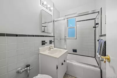 525 W 236th Street #3J, Bronx, NY 10463 - Photo 17