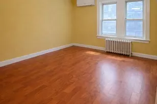 41-31 Hampton St, Elmhurst, NY 11373 - Photo 3