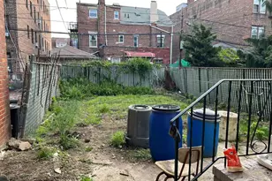 41-31 Hampton St, Elmhurst, NY 11373 - Photo 23